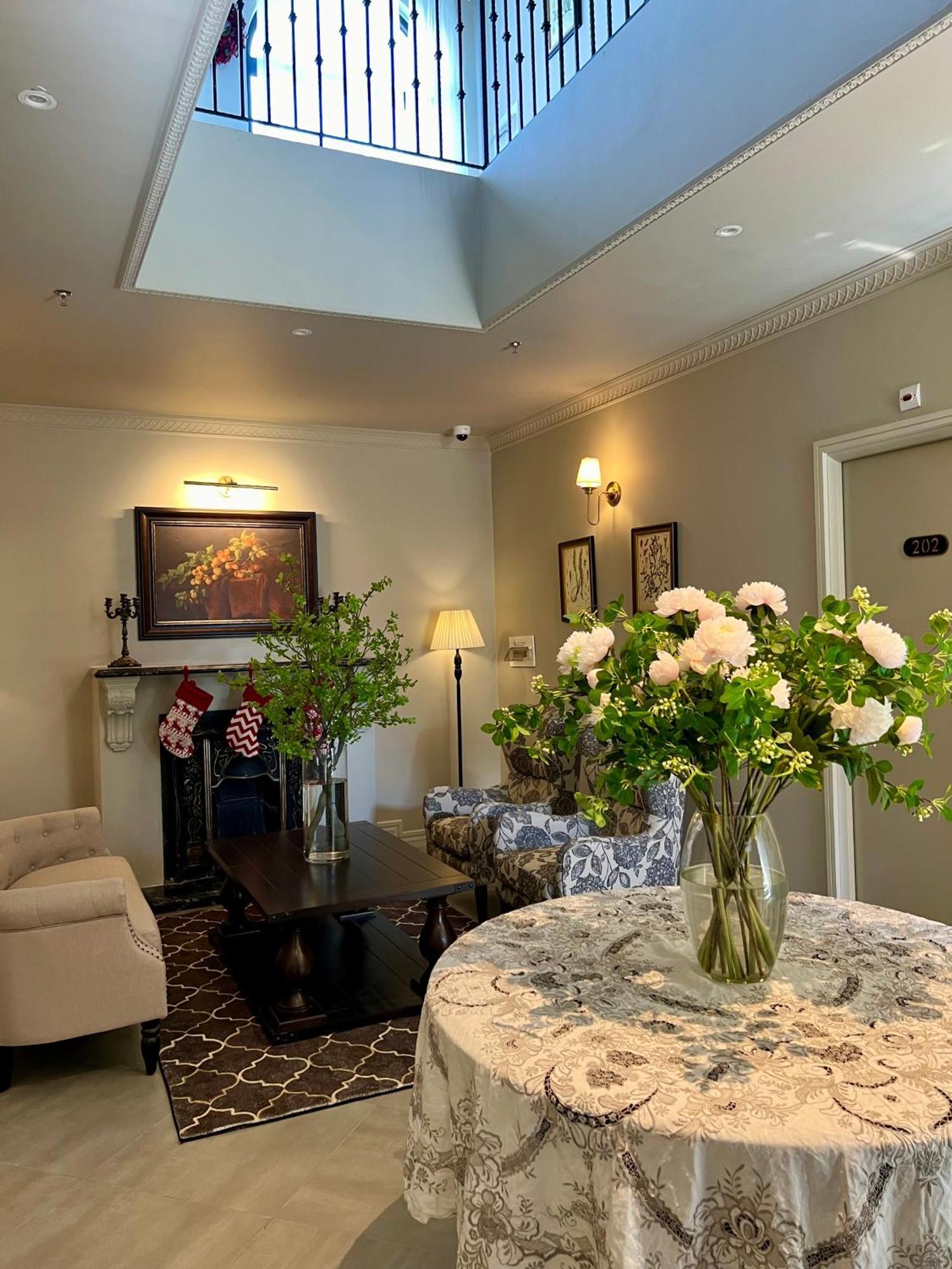 Devon Inn Khu Chi Lăng エクステリア 写真